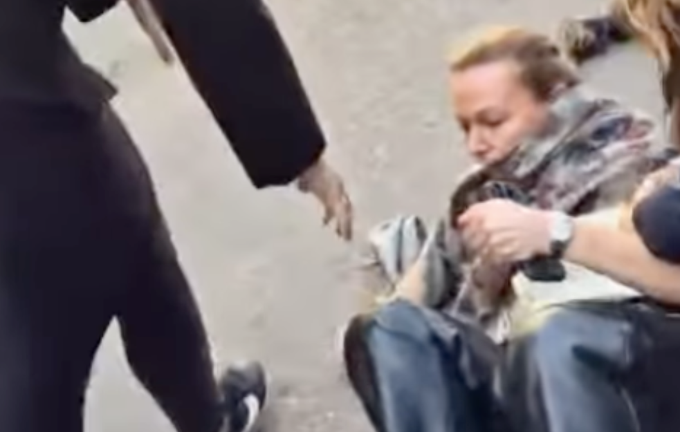 Lekarska komora Srbije osudila nasilje nad lekarima u Palmotićevoj ulici u Beogradu (VIDEO)