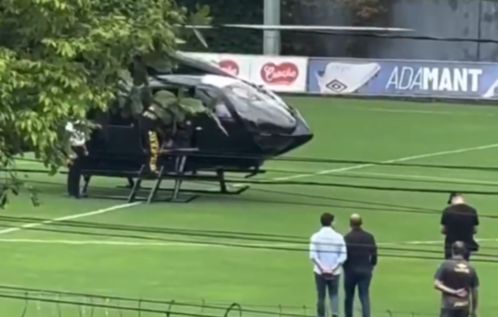 Nejmar na trening stigao HELIKOPTEROM - široko nema šta