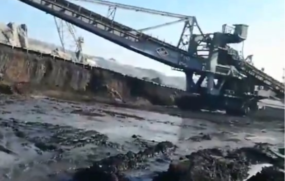 "Država će uništiti EPS korupcijom i nestručnošću": Objavljen dramatičan snimak sa kopa, pretila strašna havarija (VIDEO)