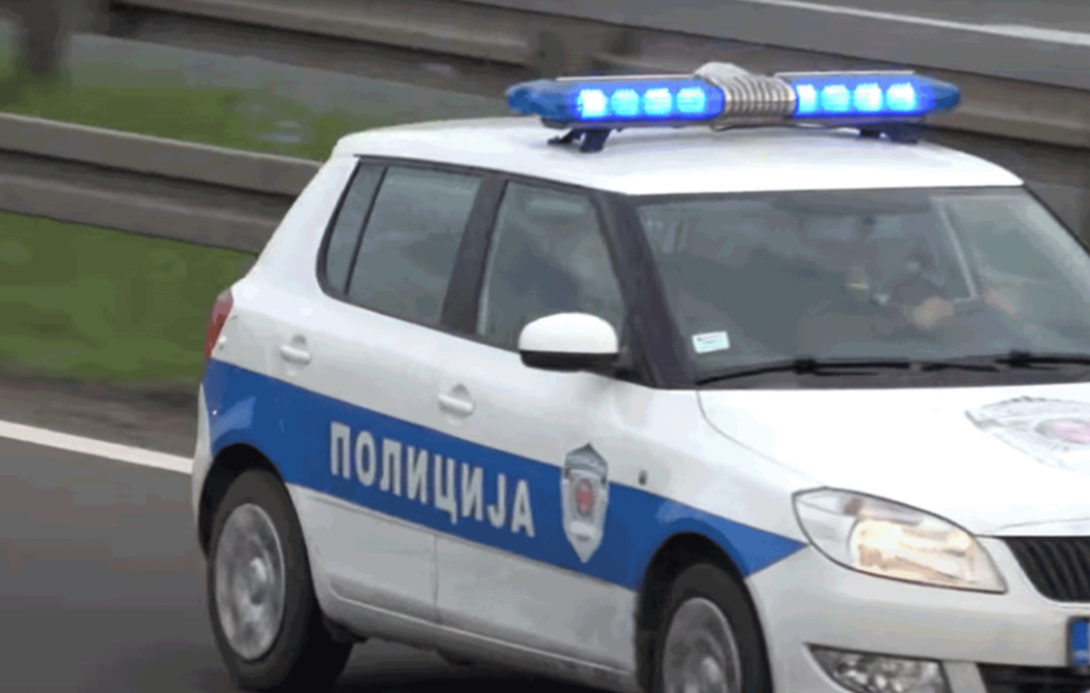 Muškarac na Vidikovcu sleteo sa puta, udario u drvo i poginuo