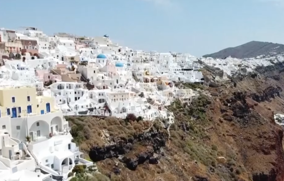 Grčka vlada proglasila vanredno stanje na Santoriniju nakon niza zemljotresa