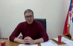 Vučić pozvao na <span style='color:red;'><b>dijalog</b></span> i najavio prosečne plate od 1.000 evra
