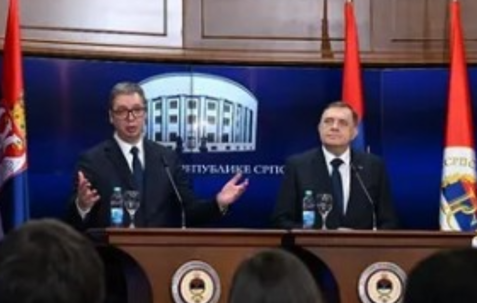Vučić sa Dodikom na obeležavanju Sretenja u Republici Srpskoj: Za sve ćemo se izboriti sami 