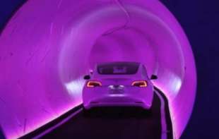 Mask će izgraditi tunel u Dubaiju kroz koji će prolaziti 20.000 ljudi svakog sata