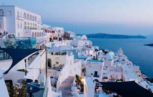 Santorini na ivici: Potresi ne prestaju, evakuacija u pripravnosti zbog mogućeg vulkanskog izbijanja