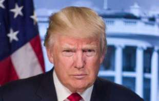 Trampova <span style='color:red;'><b>administracija</b></span> stavlja zaposlene u USAID na plaćeno odsustvo i zatvara 1.600 radnih mesta u SAD
