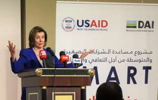 Radnici USAID-a organizovali protest <span style='color:red;'><b>ležanje</b></span>m (FOTO)