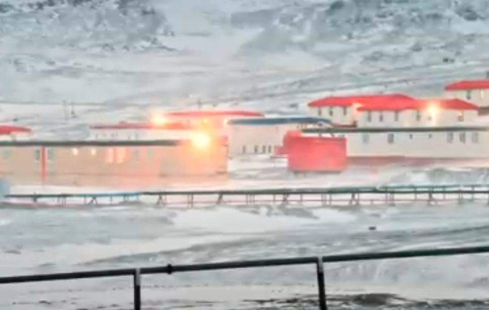 Ekstremni uslovi : Da biste živeli ovde, morate na operacioni sto
