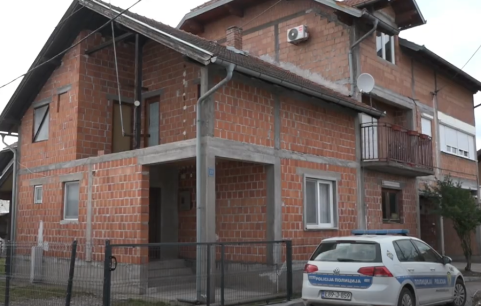 Osnovni sud odredio pritvor majci i sinu: Osumnjičeni da su zlostavljali 31 dete u kući strave u Brčkom