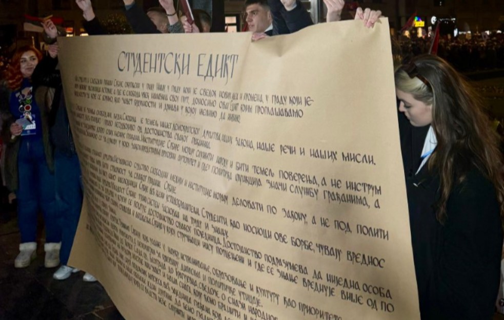ZAVET BUDUĆNOSTI Studenti u Nišu pročitali „Studentski edikt“: Srbija je zemlja slobodnih ljudi, sloboda nije milost, već osnovno pravo 