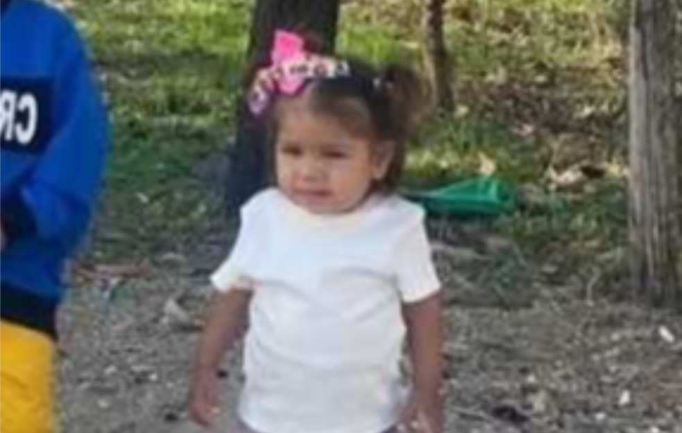 Nestalu Dunju (2) iz Uba, čuvala dva starija brata - majka videla da je nema kada se vratila sa posla
