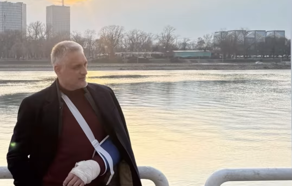 Čeda Jovanović u opuštenom druženju sa Anom Bekutom: Objavio zajedničku fotografiju