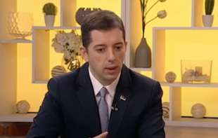 Đurić: Srbija se protivi <span style='color:red;'><b>pretnja</b></span>ma i pritiscima usmerenim na Dodika
