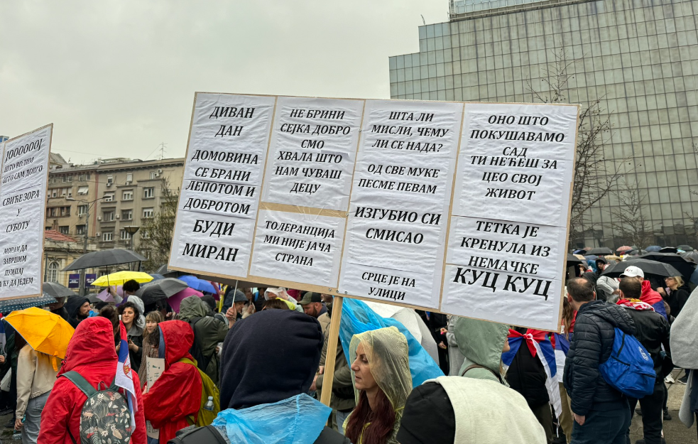 Beogradski centar za bezbednosnu politiku: Upotreba „zvučnog topa“ protiv demonstranata je nezakonita demonstracija sile