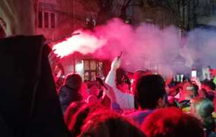 RAZUMNI POGLED NA PROTEST: Vlast ne pada zbog pešačenja i dobre atmosfere