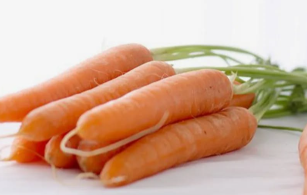 Retinol salata, odlična za blistavu i zdravu kožu