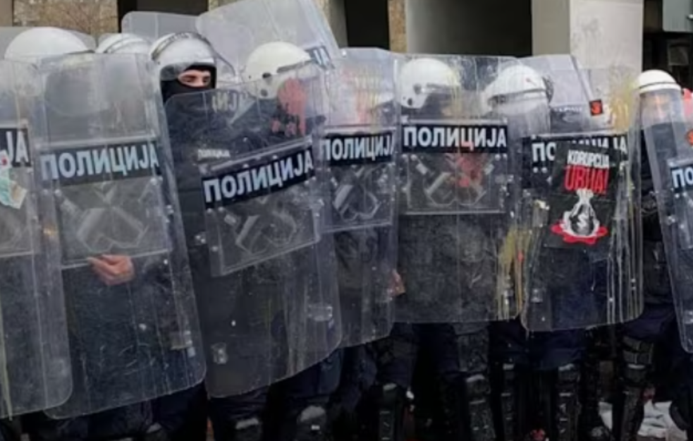 Policija intervenisala kod Skupštine grada, studenti najavljuju nastavak protesta