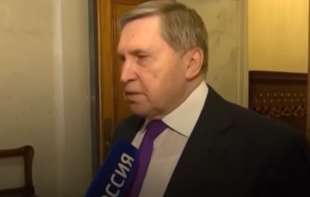 Jurij Ušakov izjavio da Rusija ne gubi nadu u mogućnost primirja u Ukrajini