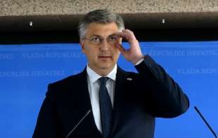 <span style='color:red;'><b>Mađarska</b></span> sprečila podvalu Plenkovića? Budimpešta zaštitila interese Srbije