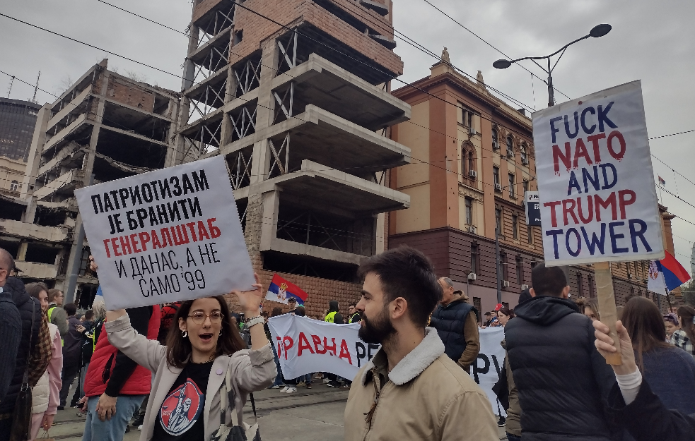 PROTEST ZA GENERALŠTAB: Zajedno studenti, inženjeri, ratni veterani, građani...
