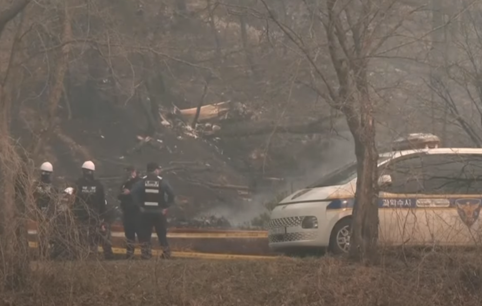 Pilot poginuo u padu vatrogasnog helikoptera tokom gašenja požara u Južnoj Koreji