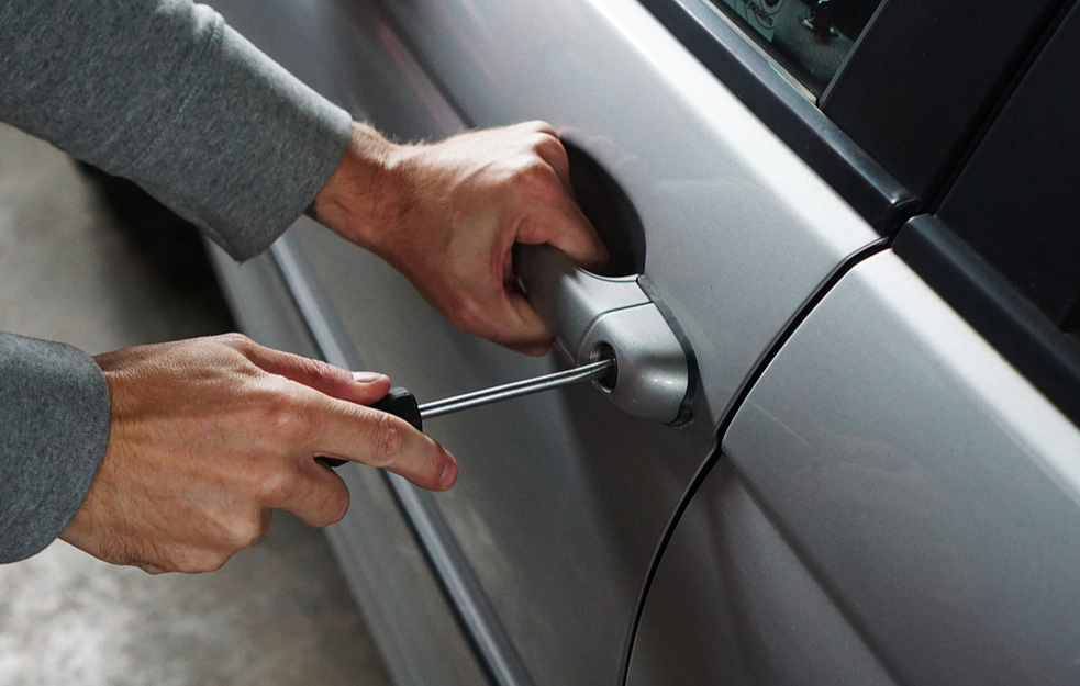 Automobilski gigant u centru skandala: Lopovi kradu popularni model za 20 sekundi