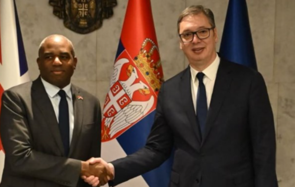 Vučić sa britanskim ministrom Dejvidom Lamijem: Nije korišćen zvučni top. Dodik nije kriv za situaciju u BiH