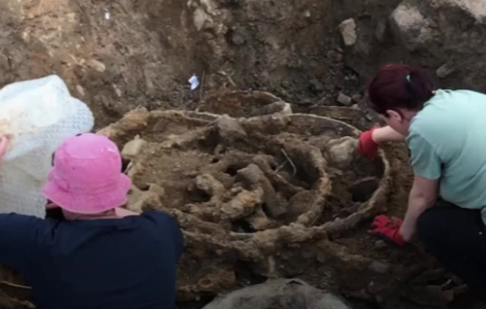 Neviđeno otkriće u Britaniji: Riznica uništena u borbi za moć