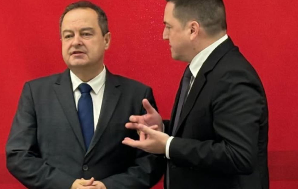 Nema sukoba u SPS-u, Dačić objavio sliku sa Ružićem iz poruku "Naše ruke nisu krvave"