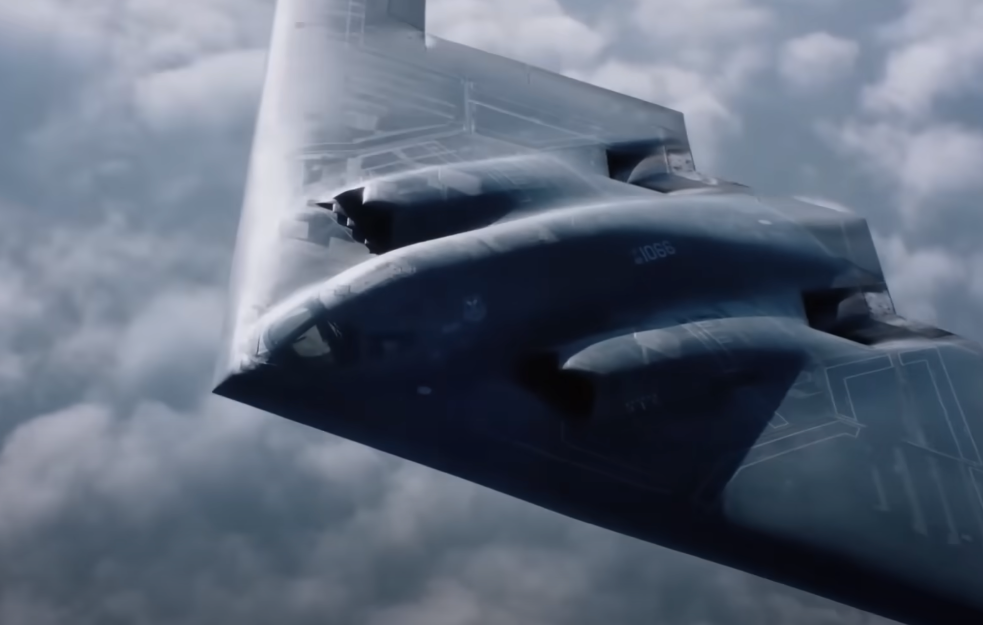 Američki bombarderi B-2 premešteni u Indijski okean: Ministar odbrane SAD o poruci Iranu i pregovorima o nuklearnom programu