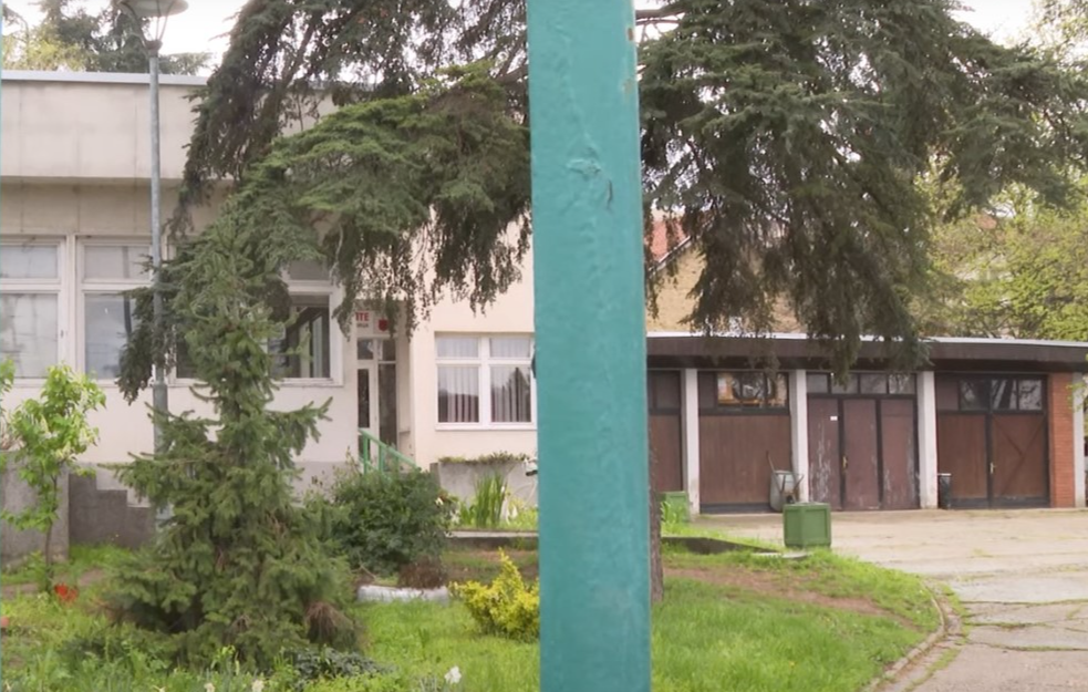 Prihvatilište u Kumodraškoj se ruši: Više hiljada beskućnika ostaće bez utočišta dok se ne izgradi novo