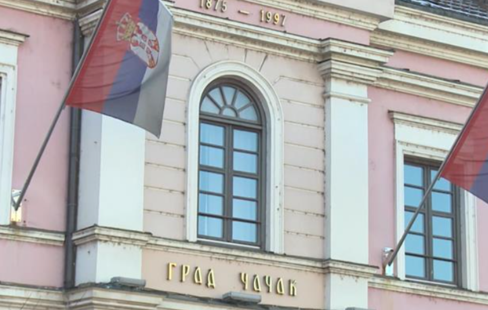 Direktor Poreske uprave u Čačku smenjen zbog odbijanja da natera kolege na kontramiting SNS