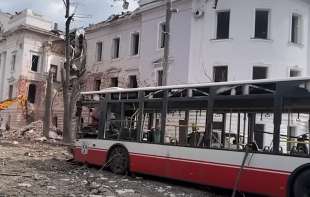 Najmanje 34 poginulih i više od 100 povređenih u ruskom napadu na grad Sumi