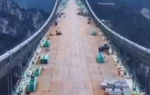 <span style='color:red;'><b>Kina</b></span> pravi najviši most na svetu (VIDEO)