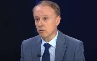 Rektor Đokić po izlasku iz policije: Izjasnio sam se da nisam počinio nikakvo krivično <span style='color:red;'><b>delo</b></span>