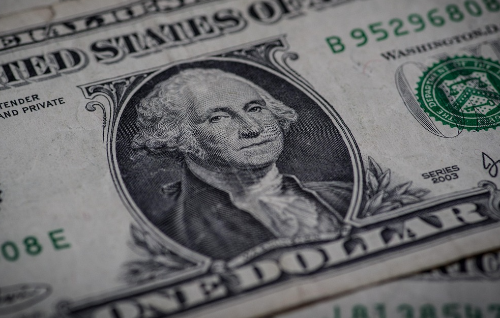 BRIKS planira da oslabi američki dolar lansiranjem novog platnog sistema