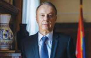 Rektor Đokić odgovorio Macutu: Neću moći da dođem na sastanak