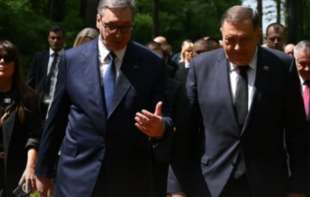 Vučić u Donjoj Gradini: Nigde toliko žrtava nije zaklano, ubijeno maljevima, testerama, paljeno, kuvano u kazanima...