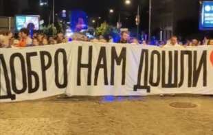 Studenti pešaci iz Pomoravlja svečano dočekani u Novom Sadu: Čekamo da pravda bude zadovoljena (VIDEO)