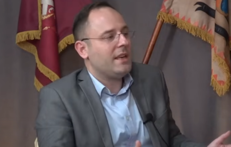Profesor Miloš Stanković (Novi DSS) : 