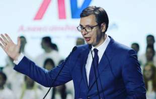 Vučićev avion čeka odobrenje za nastavak leta ka Moskvi