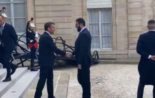 Makron se sastao sa novim predsednikom Sirije i bivšim šefom Al-Kaide: Pozvao ga da zaštiti sve Sirijce (VIDEO)