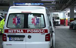 Nesreća kod Žepča: Više osoba povređeno u sudaru dva kamiona i dva automobila