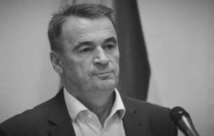 Preminuo Milorad Mirčić, osnivač i potpredsednik SRS, bivši ministar i gradonačelnik Novog Sada