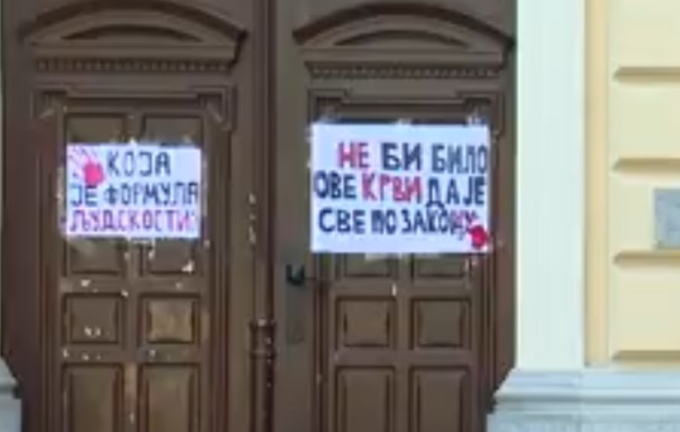 Uspeo pritisak učenika i građana: Direktorka Zemunske gimnazije usvojila sve zahteve maturanata