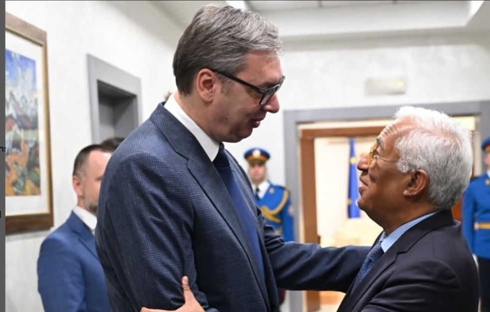 Vučić dočekao predsednika Evropskog saveta Antonija Koštu ispred Palate Srbije