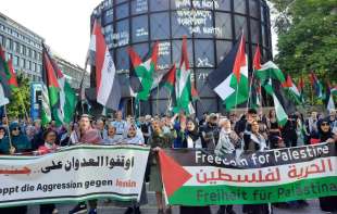 Demonstracije u Berlinu protiv slanja oružja u ratne zone