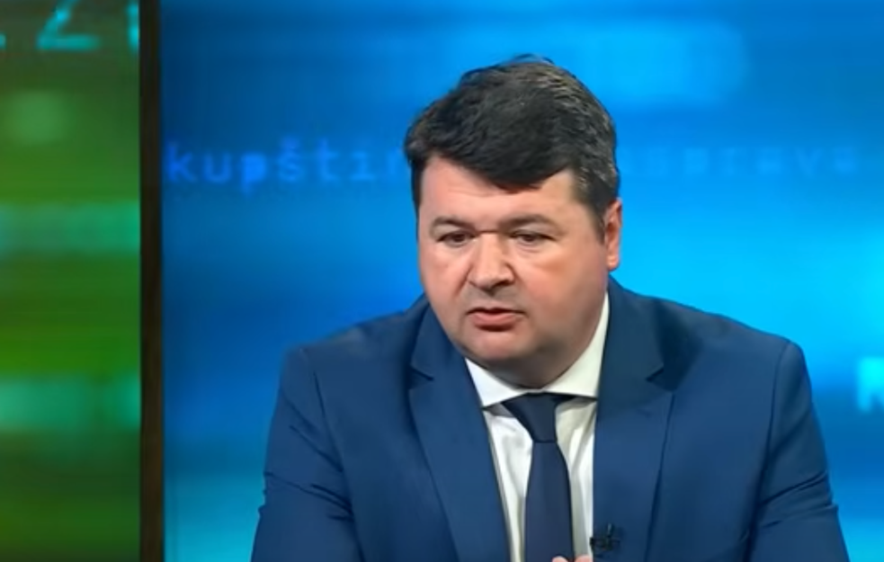 Profesor Petrov: Rektor Đokić bi morao da podnese ostavku ako uđe u parlament preko studentske liste