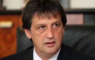 Gašić poručio Ponošu: Nemaš moralno pravo da postavljaš pitanja o Vojsci Srbije