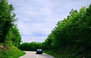 U Srbiji danas promenljivo vreme, popodne prestanak padavina, temperatura do 23 stepena.